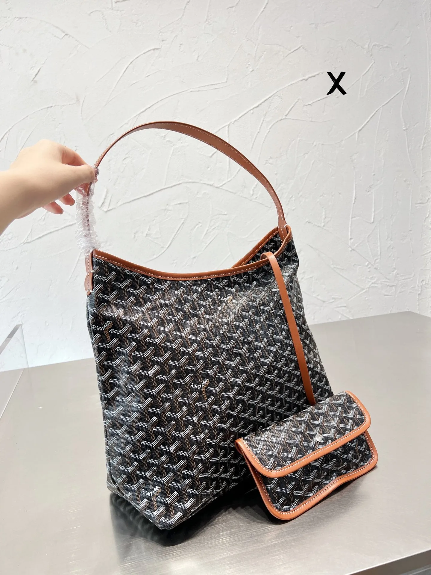 GY004 Goyard Bohème Hobo Bag / 14.5x9.8x5.9inch