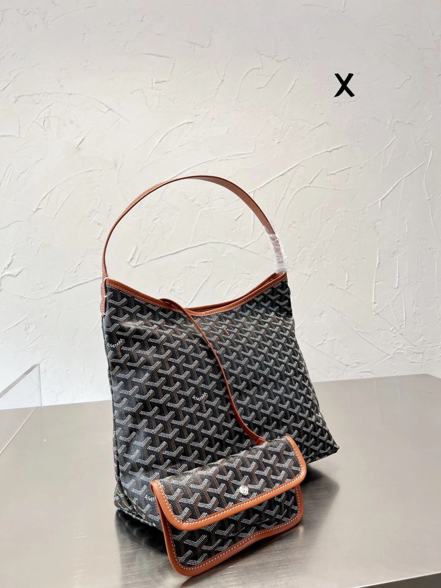 GY004 Goyard Bohème Hobo Bag / 14.5x9.8x5.9inch