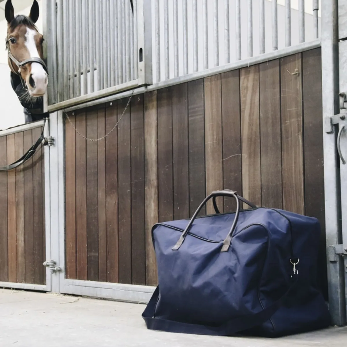 Horse Rug Bag Navy (fits 3-5 rugs, waterproof) | Kentucky Horsewear