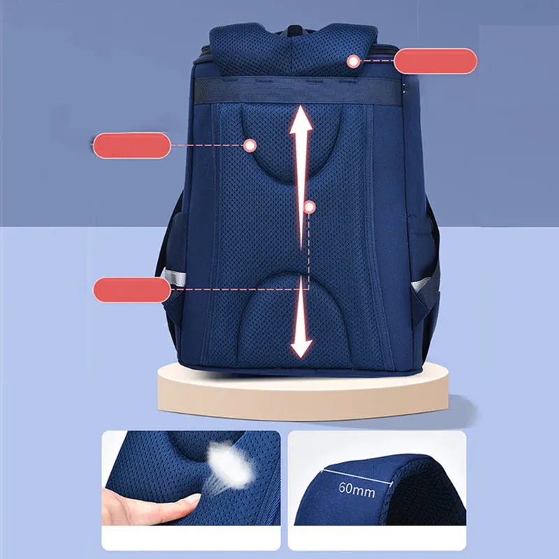 Large capacity children's school bag