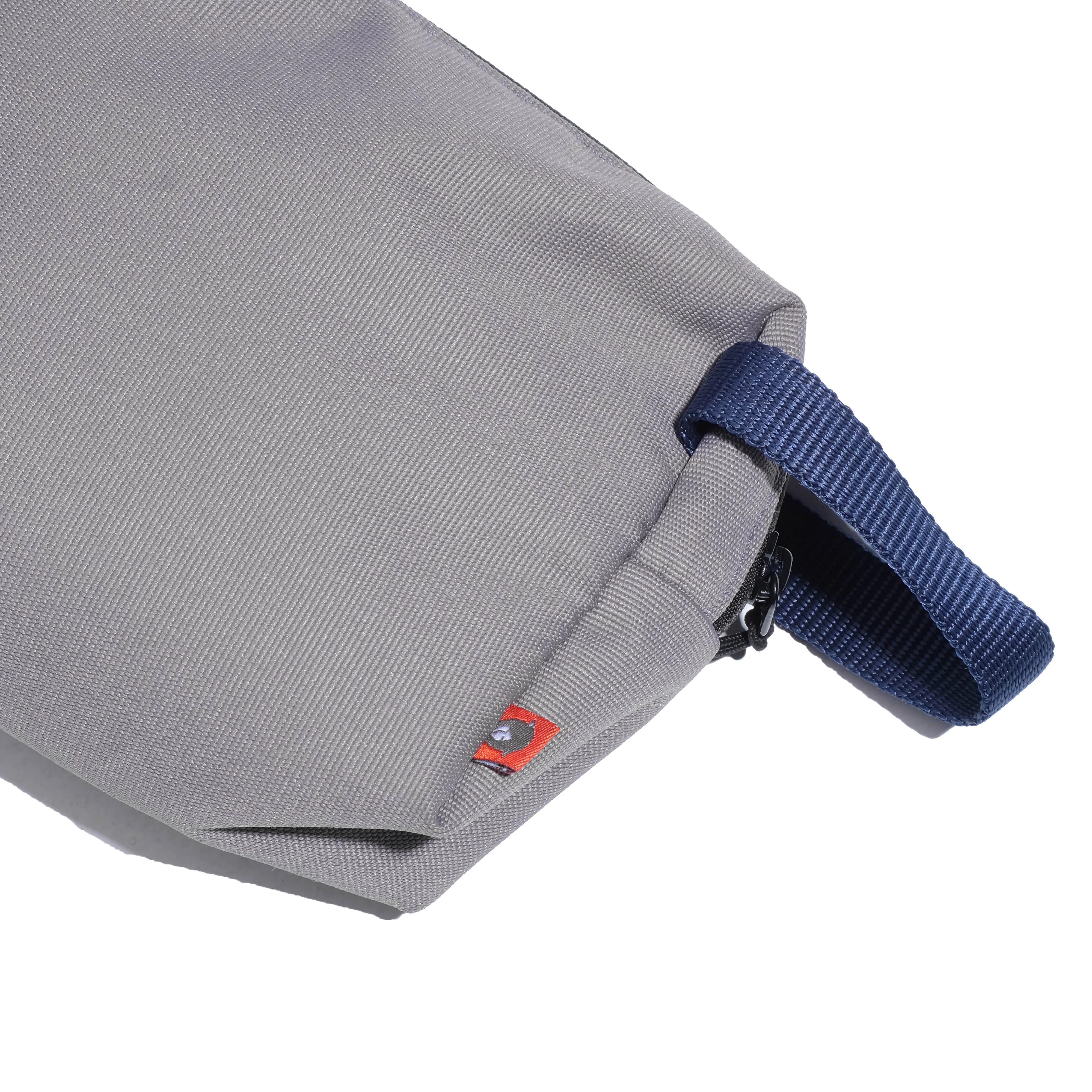 Lipsky Pouch Gray