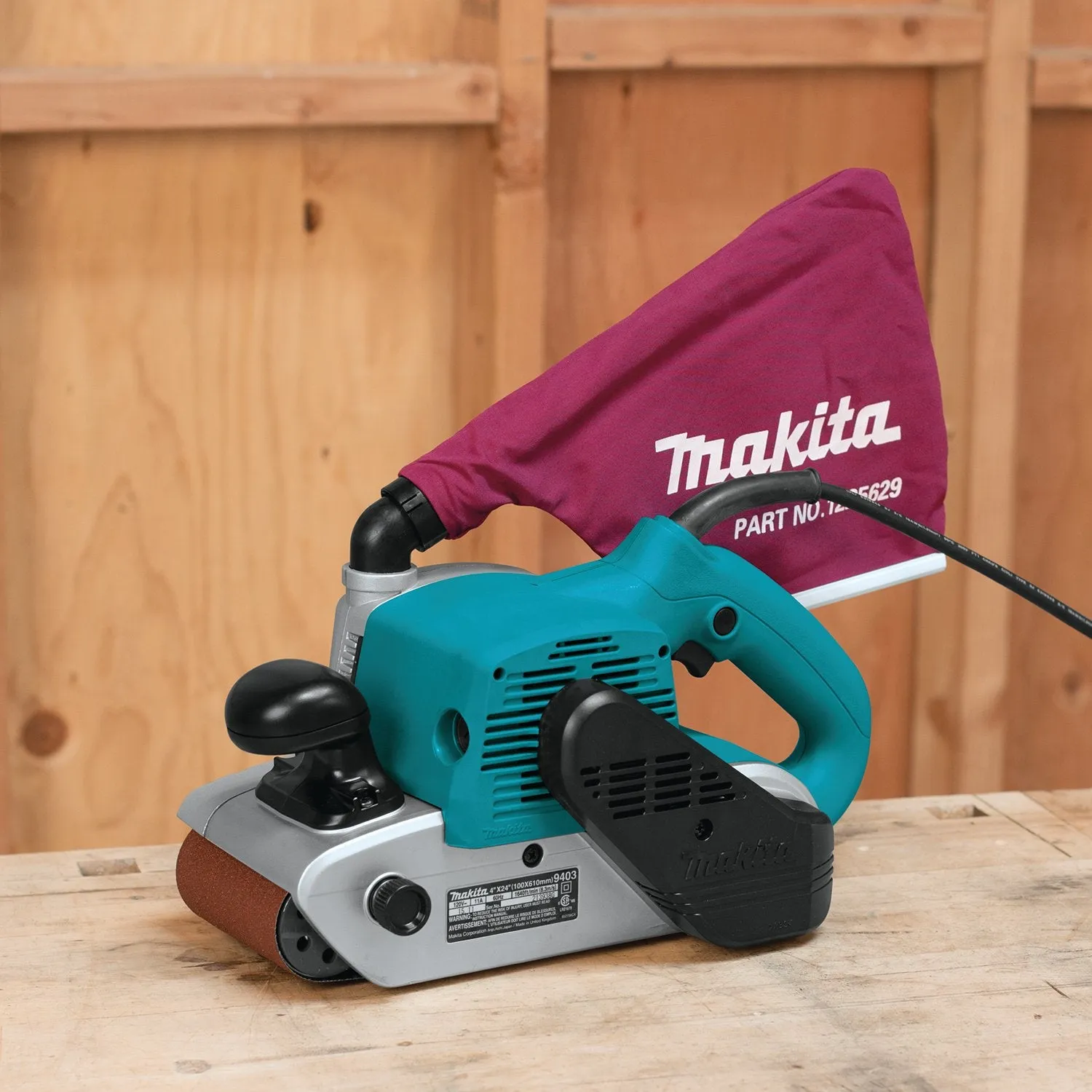 Makita (9403-R) 4" x 24" Belt Sander  (Factory Reconditioned)