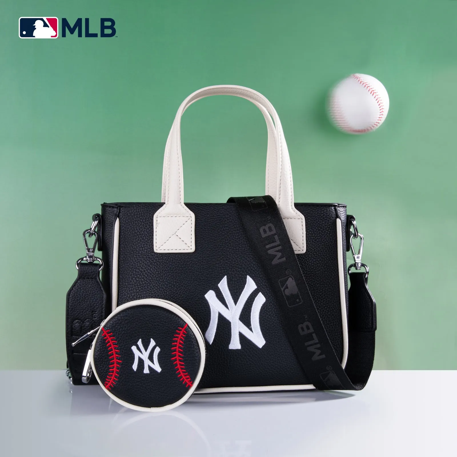 MLB-NY103  MLB  New York Yankees Team Tote/Crossbody with Baseball Coin Pouch