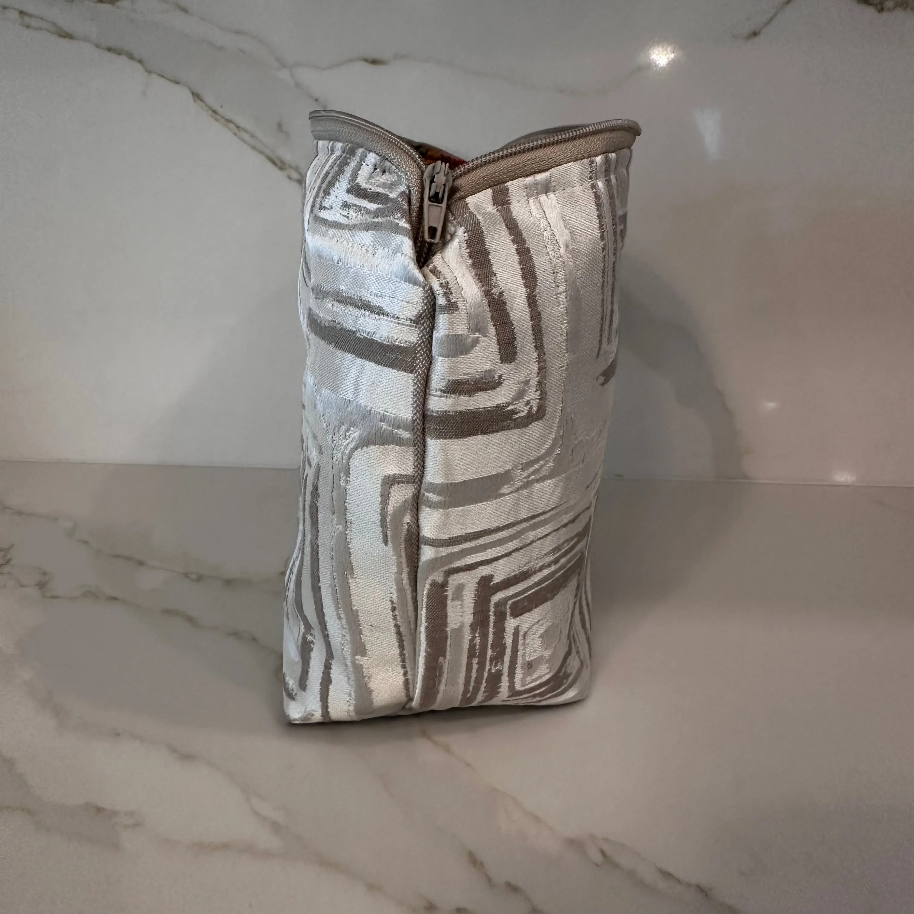 Plateia Champagne Tiles Zipper Bags