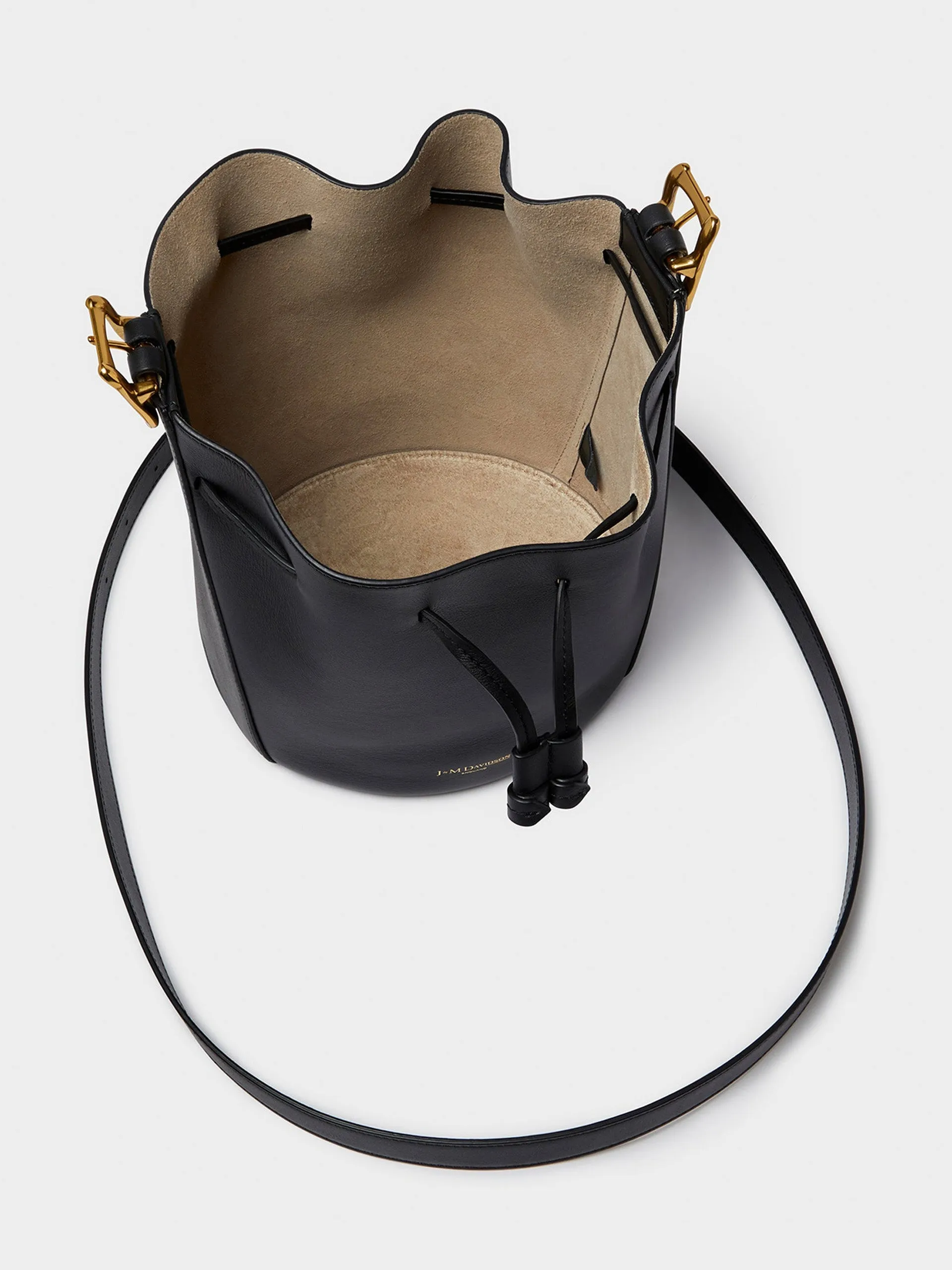 Poppy bucket bag, black leather