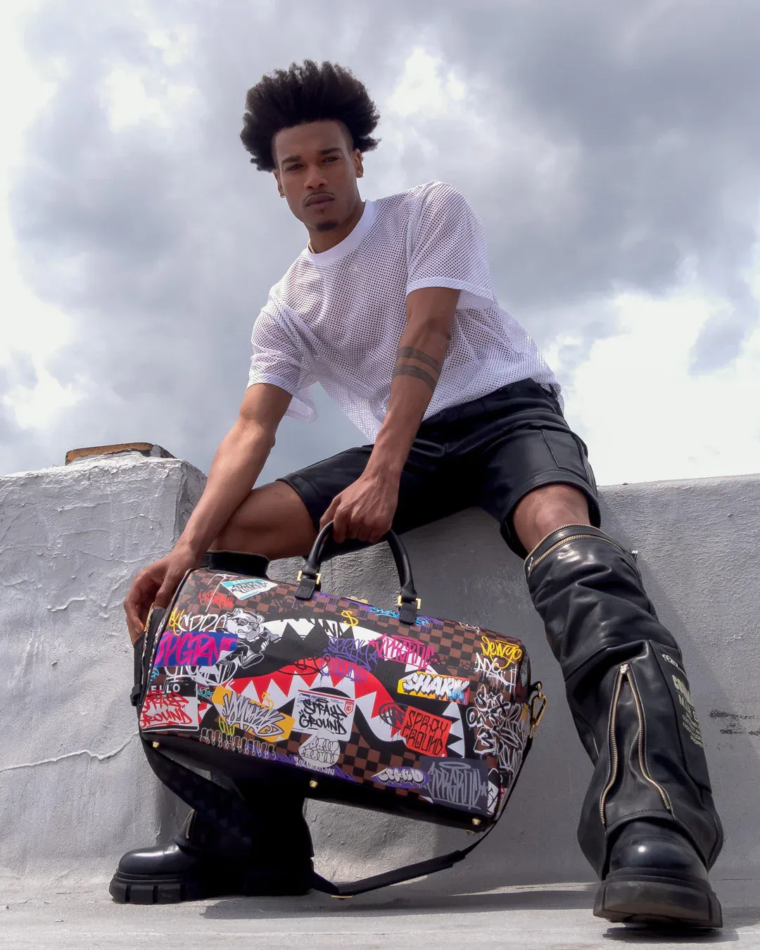 Sprayground Sharks In Paris The Rizz Duffle