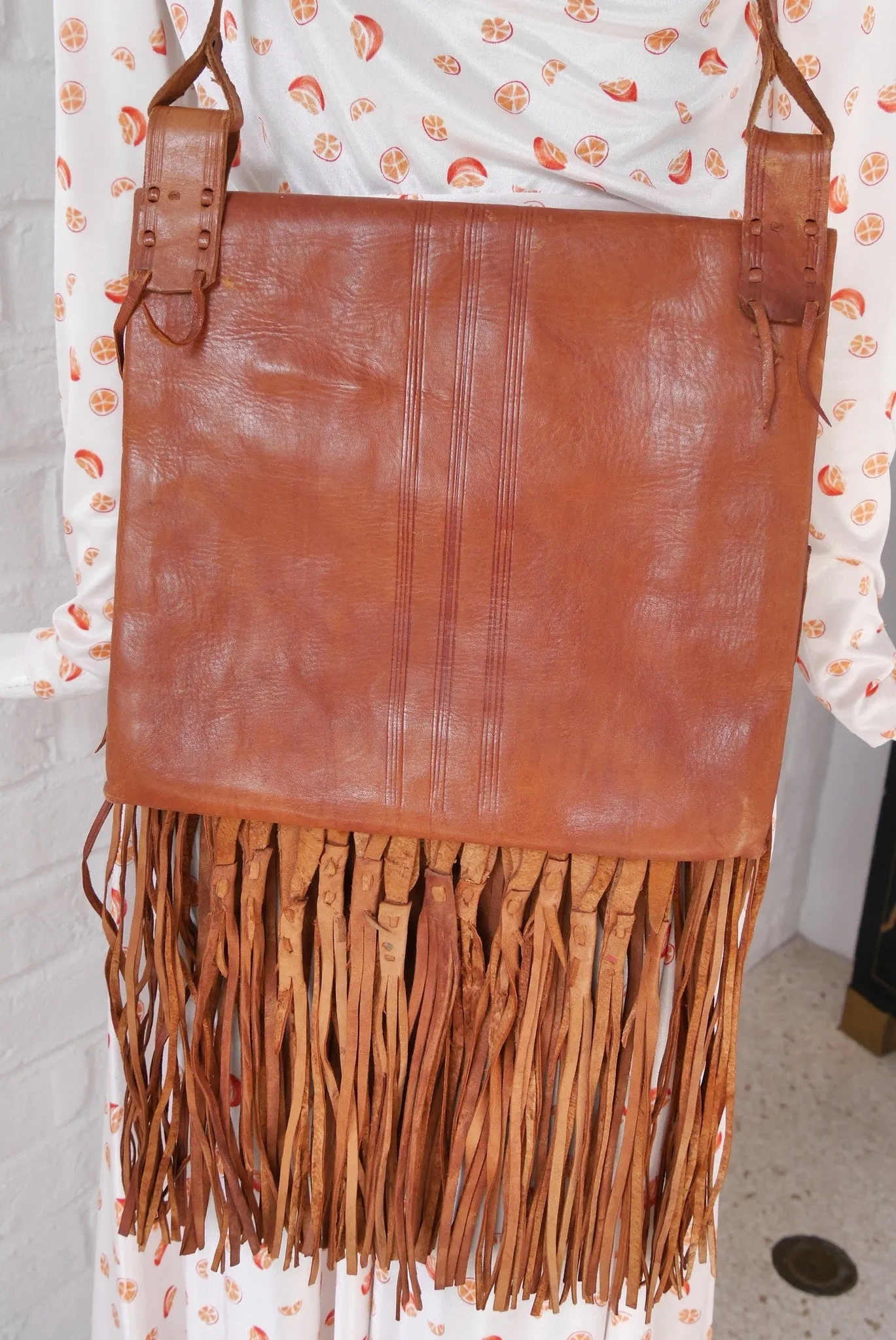 Vintage 70s moroccan  fringed  shoulder bag with fringes. Bohemian style.